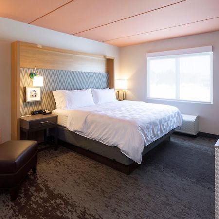 Holiday Inn Marquette By Ihg Ngoại thất bức ảnh