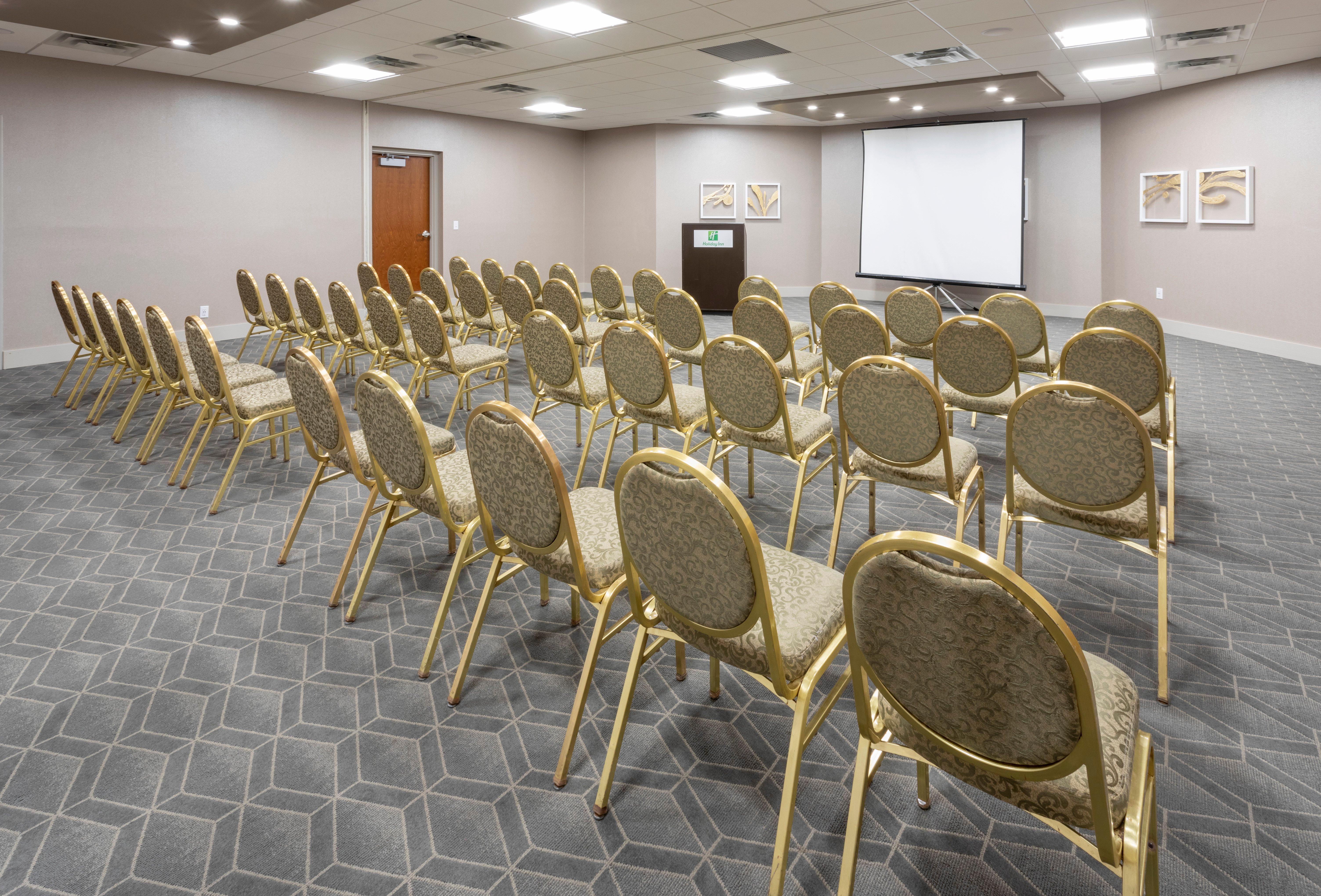 Holiday Inn Marquette By Ihg Ngoại thất bức ảnh